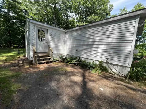 7 Summer Street Belmont NH 03220