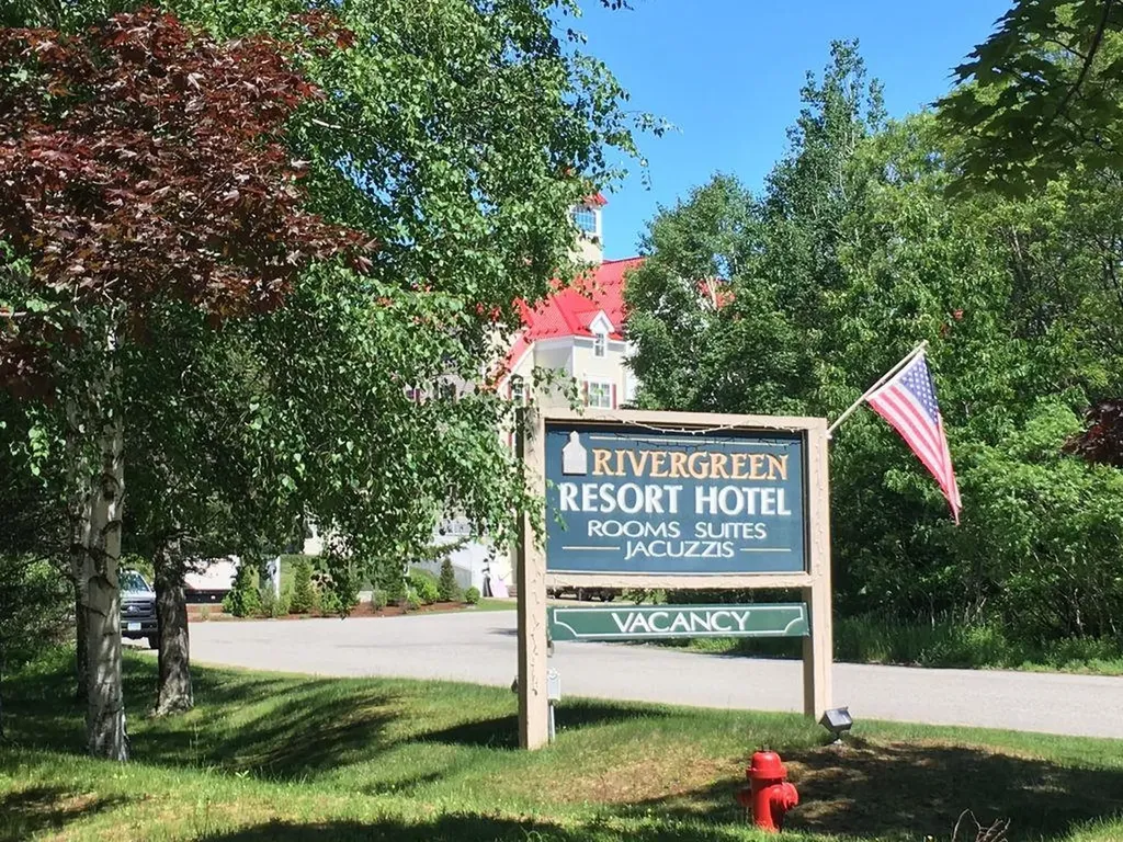 48 Cooper Memorial Drive Lincoln NH 03251