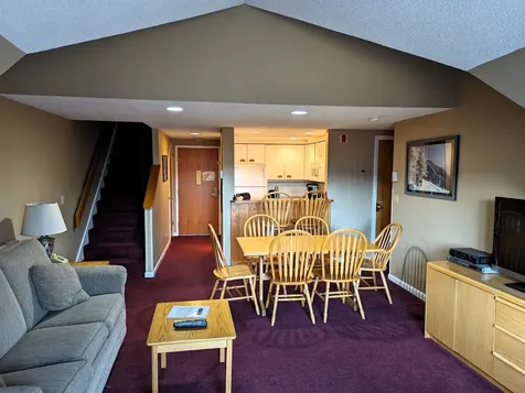 48 Cooper Memorial Drive Lincoln NH 03251
