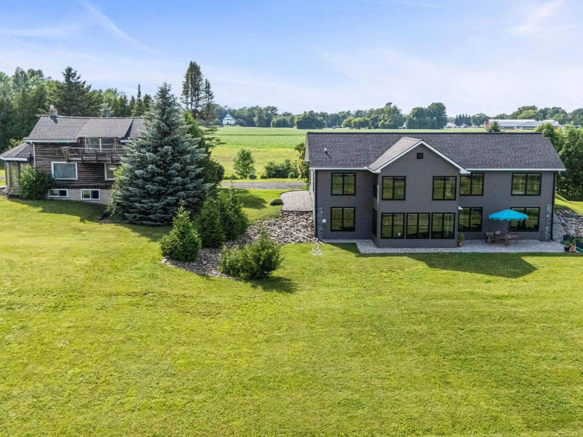 22 Pearl Bay Lane Grand Isle VT 05458