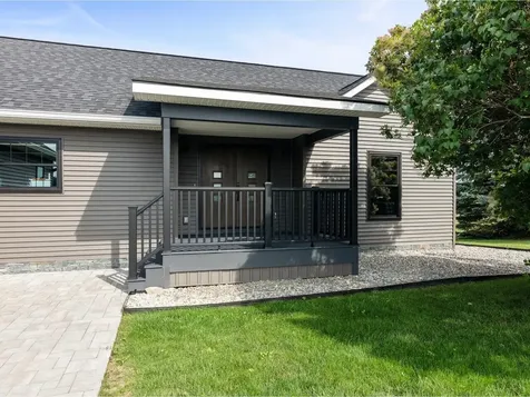 22 Pearl Bay Lane Grand Isle VT 05458