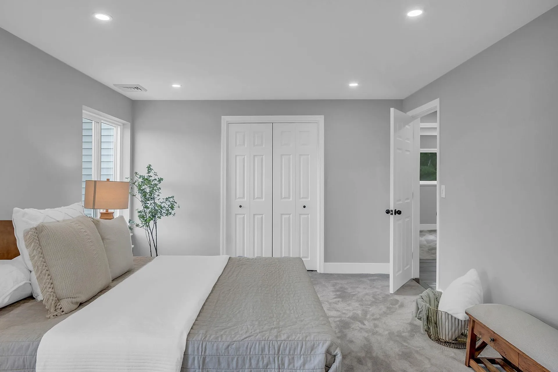 96 Sandown Road Chester NH 03036