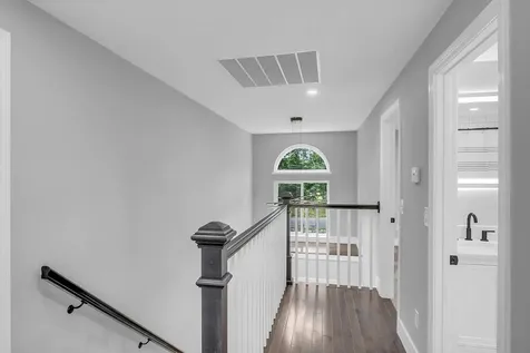 96 Sandown Road Chester NH 03036
