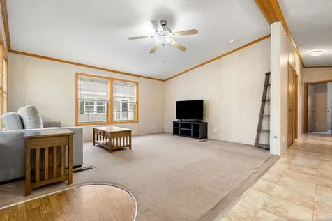 116 Thistle Way Manchester NH 03109