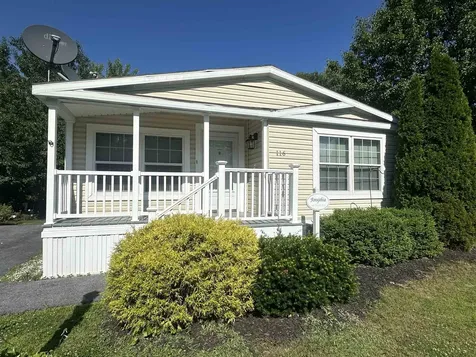 116 Thistle Way Manchester NH 03109