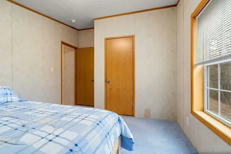 116 Thistle Way Manchester NH 03109
