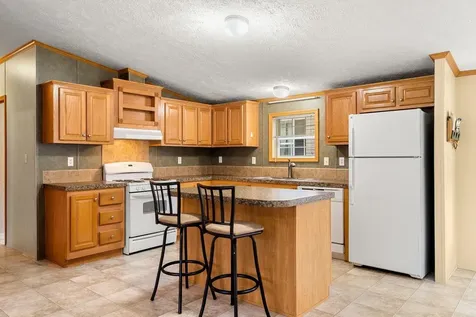 116 Thistle Way Manchester NH 03109