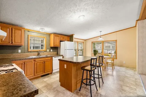 116 Thistle Way Manchester NH 03109