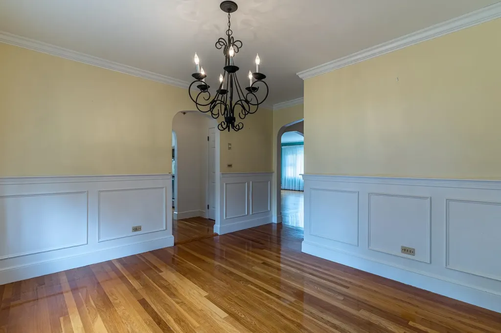 9 Hillcrest Drive Dover NH 03820