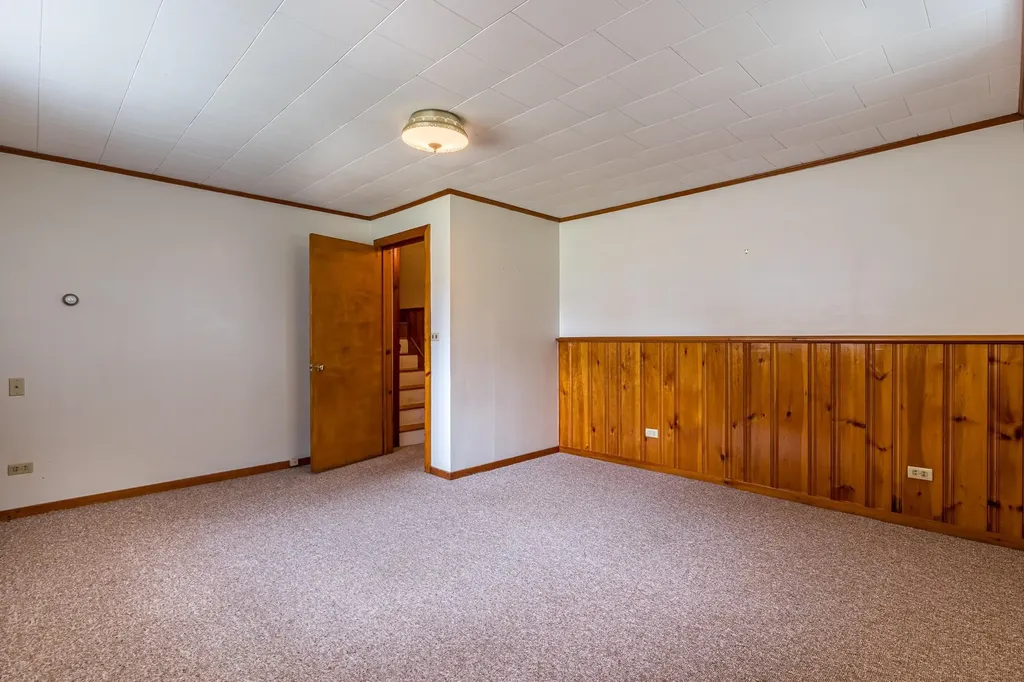 9 Hillcrest Drive Dover NH 03820