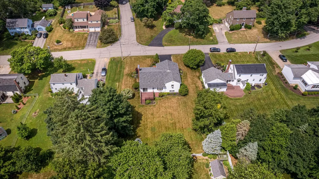 9 Hillcrest Drive Dover NH 03820