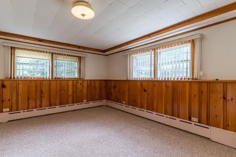 9 Hillcrest Drive Dover NH 03820