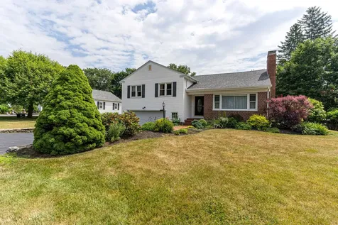 9 Hillcrest Drive Dover NH 03820