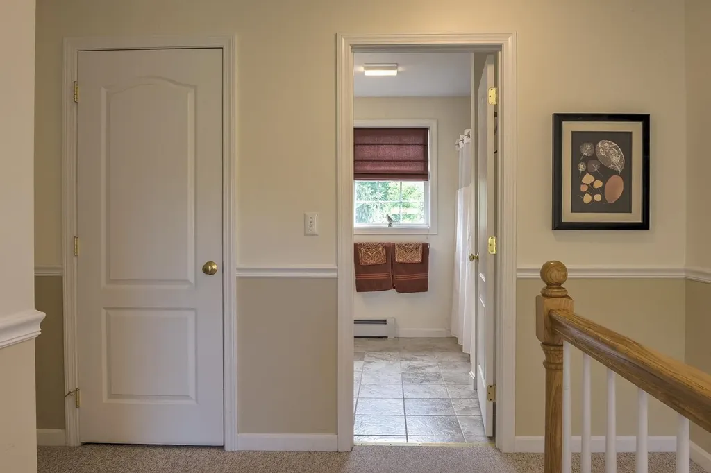 28 Owens Drive Swanzey NH 03446