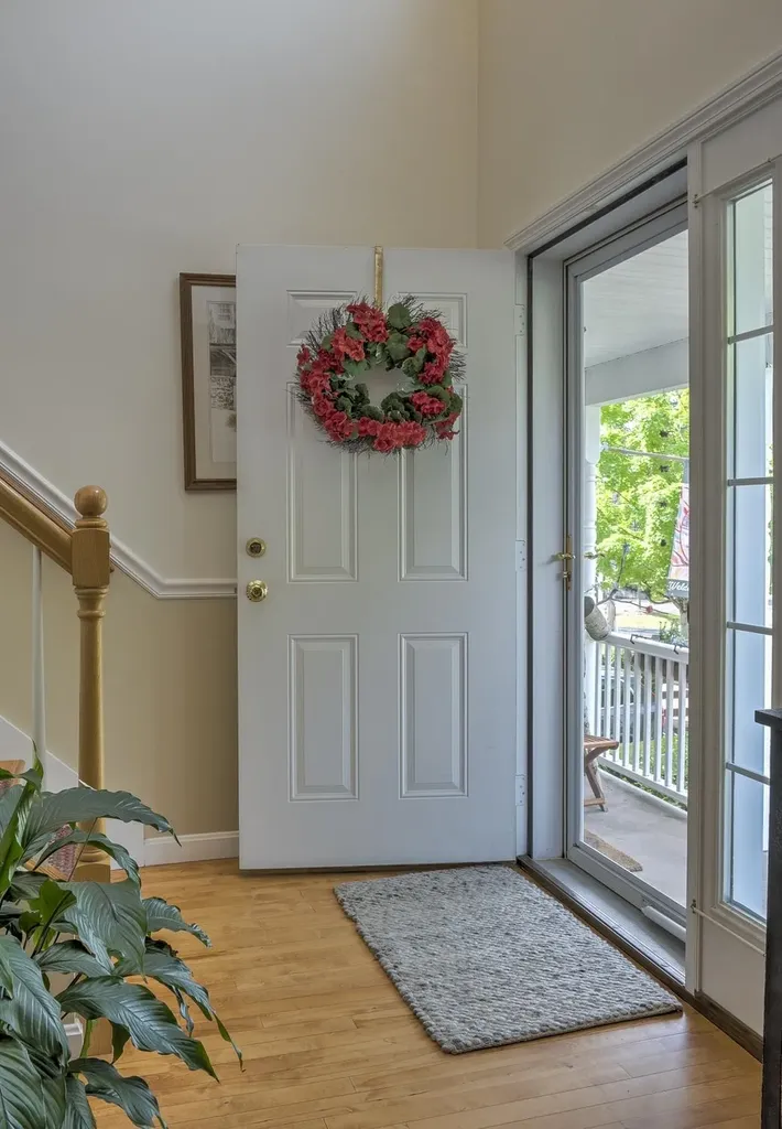 28 Owens Drive Swanzey NH 03446