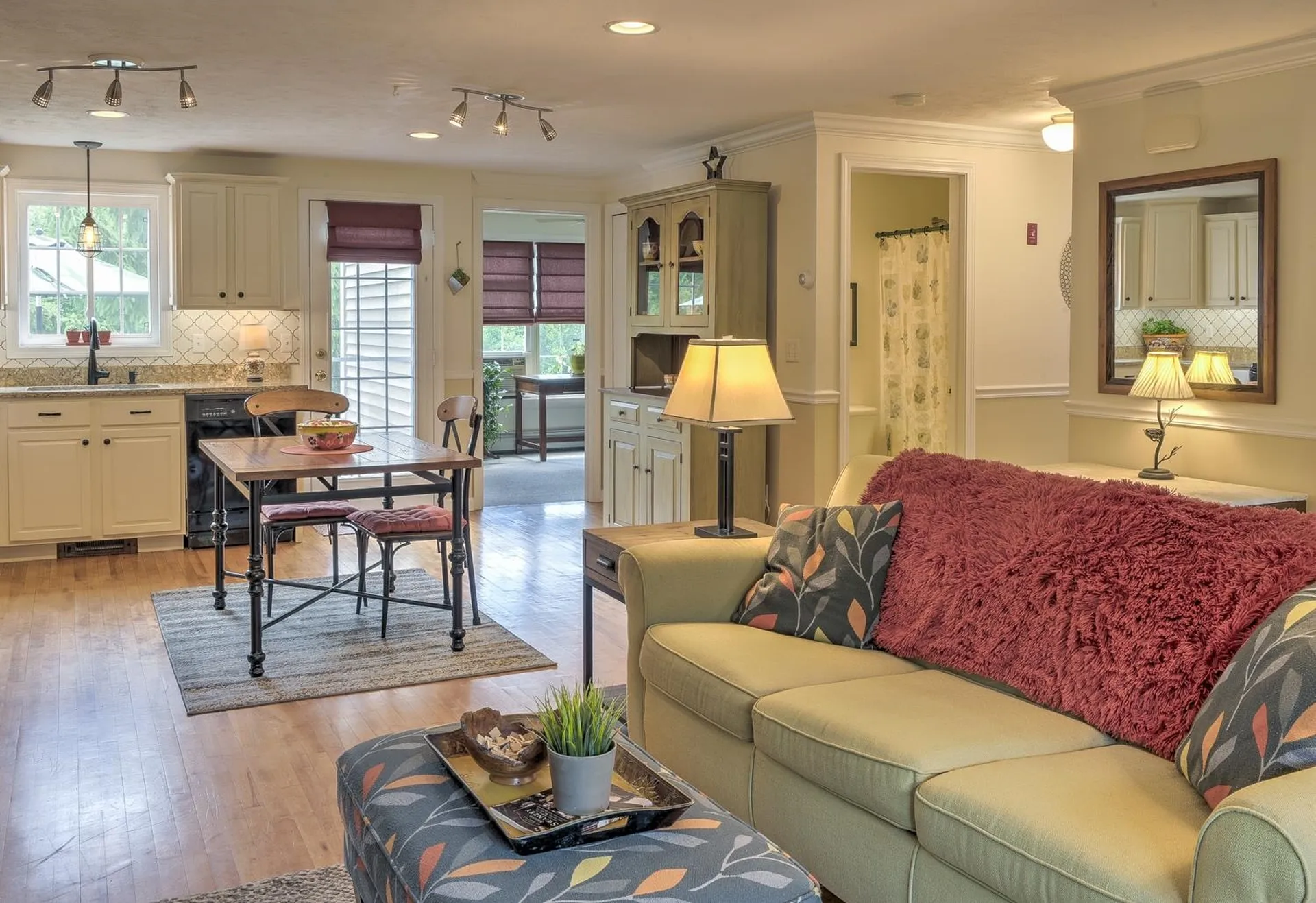 28 Owens Drive Swanzey NH 03446