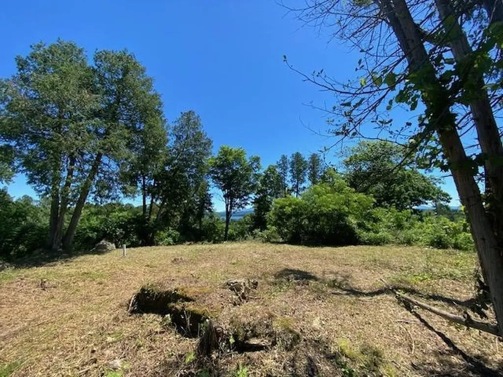 31 Mariner Heights Colchester VT 05446