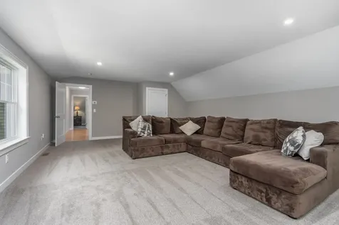 105 Stevens Hill Road Nottingham NH 03290