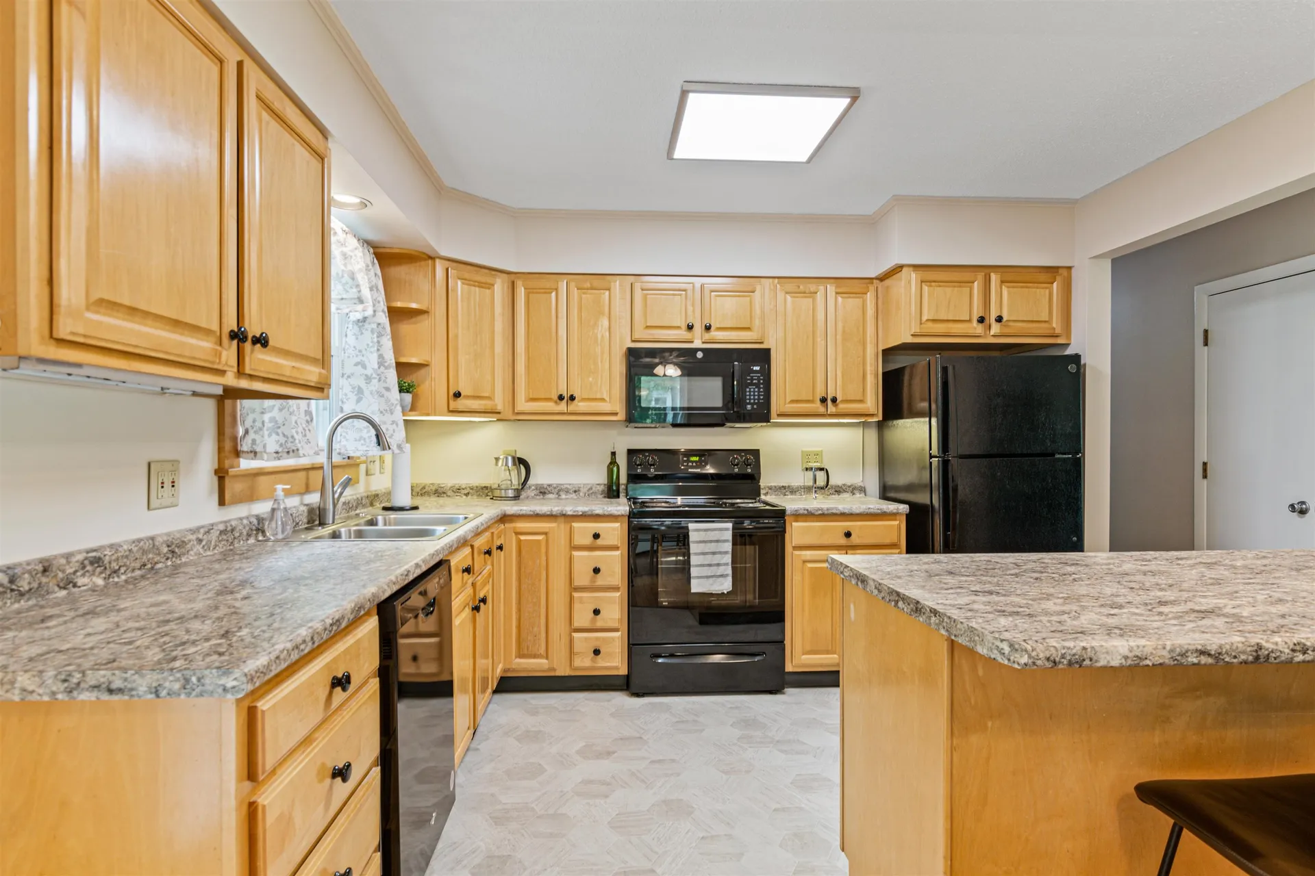 13 Oakwood Lane Essex VT 05452