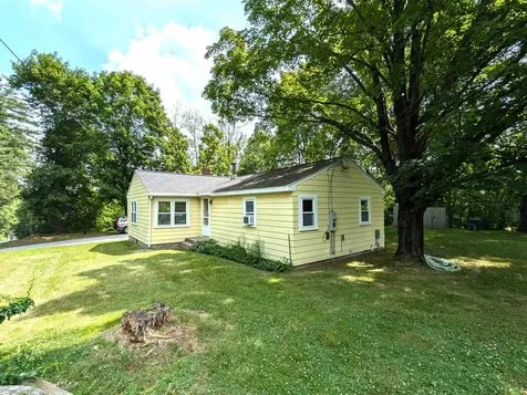 106 Temple Road Wilton NH 03086