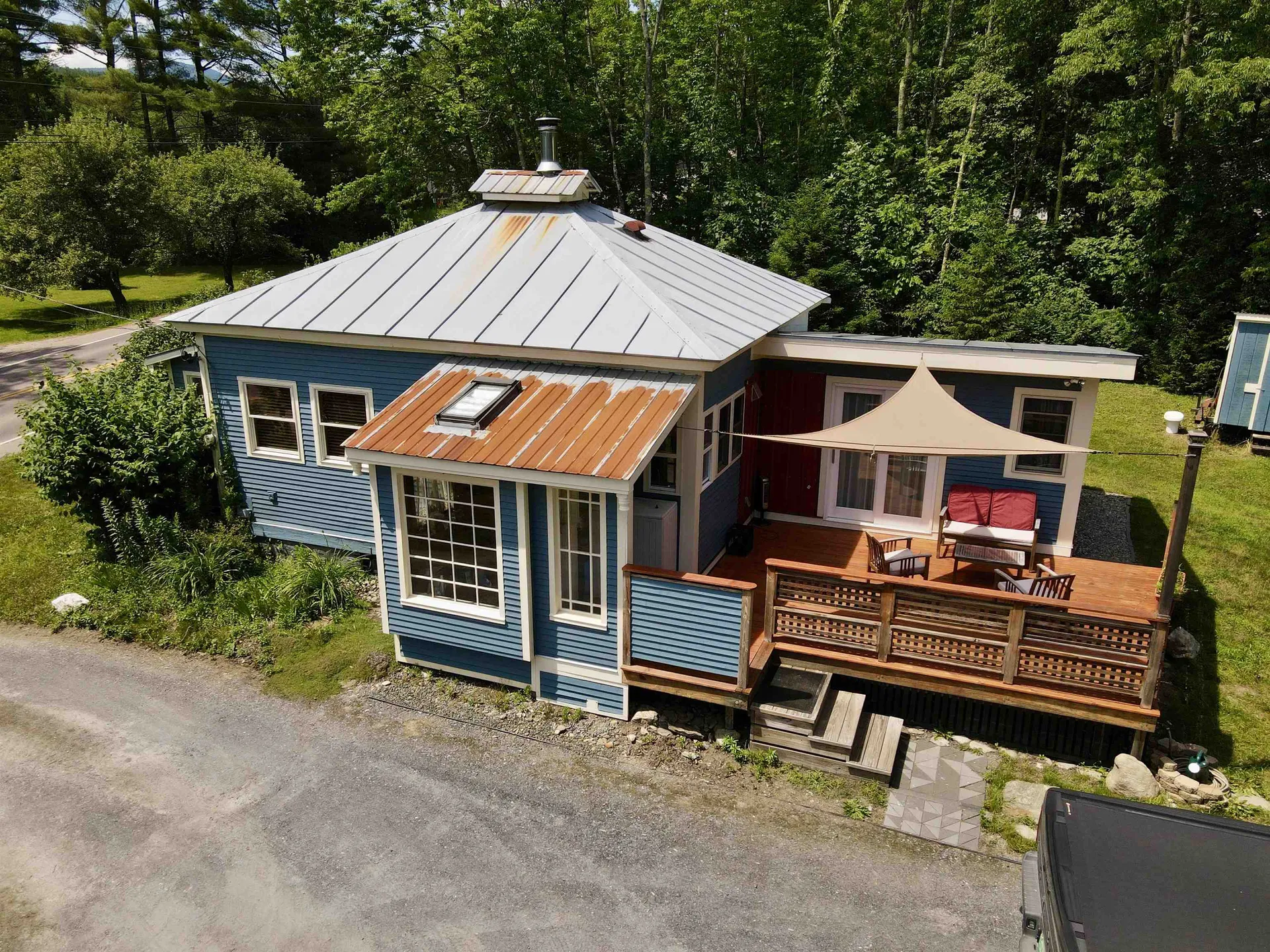 274 Vt Route 100 Duxbury VT 05660-9127