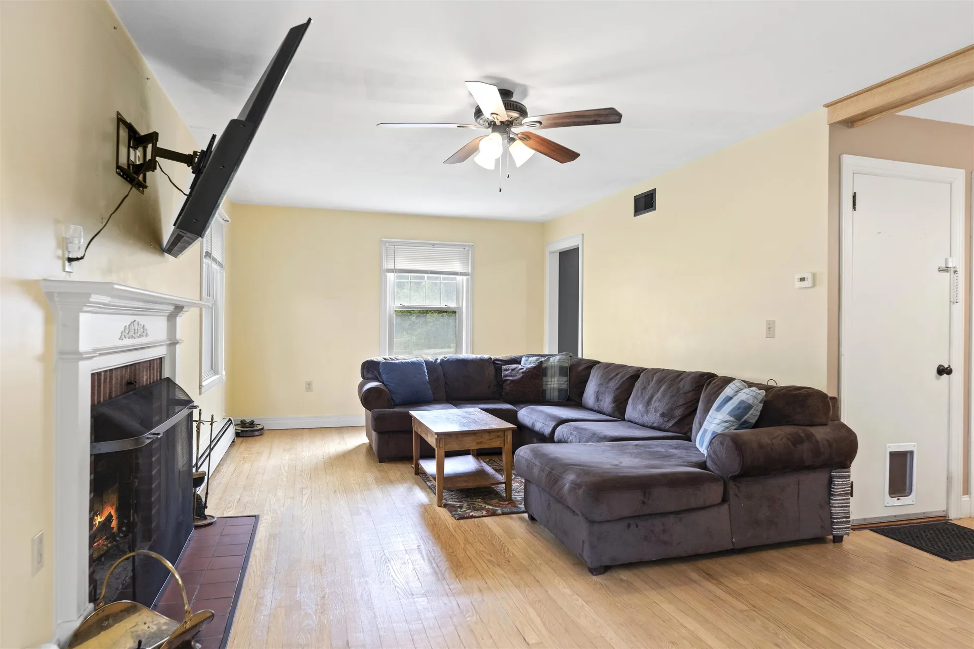 519 1/2 South Street Bennington VT 05201