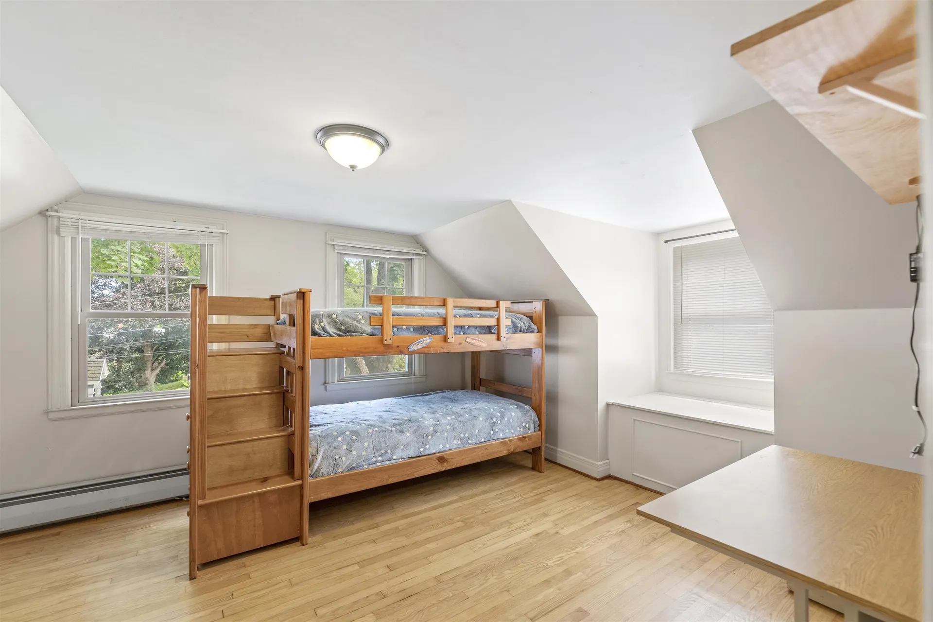 519 1/2 South Street Bennington VT 05201