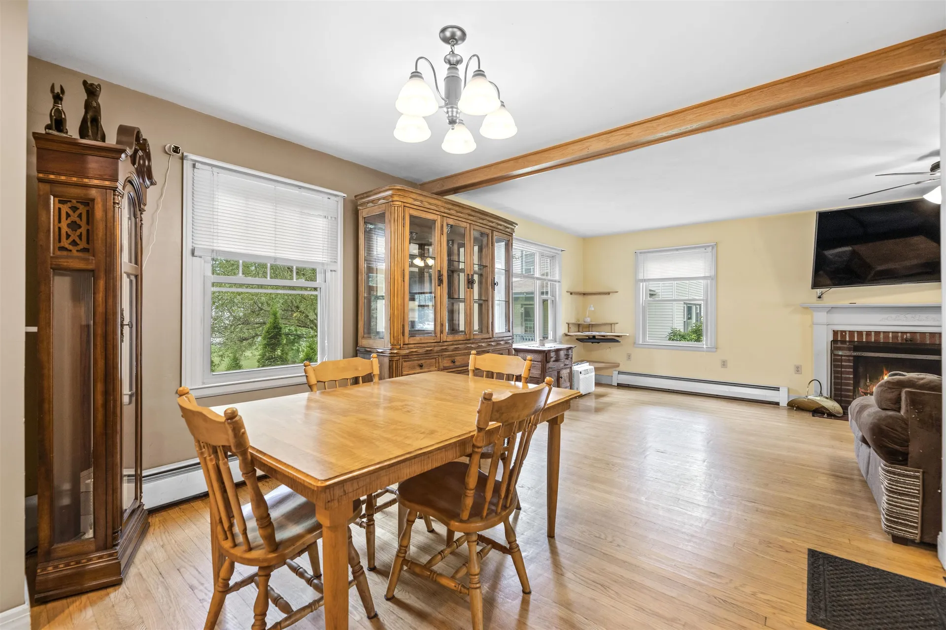 519 1/2 South Street Bennington VT 05201