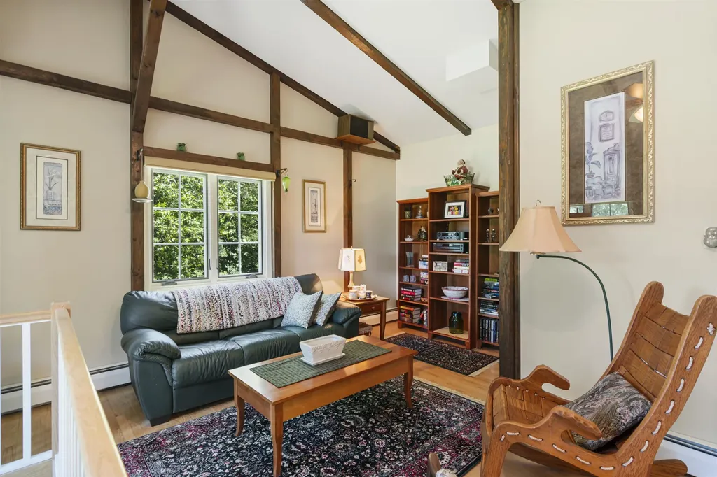 11 Lamore Road Essex VT 05452