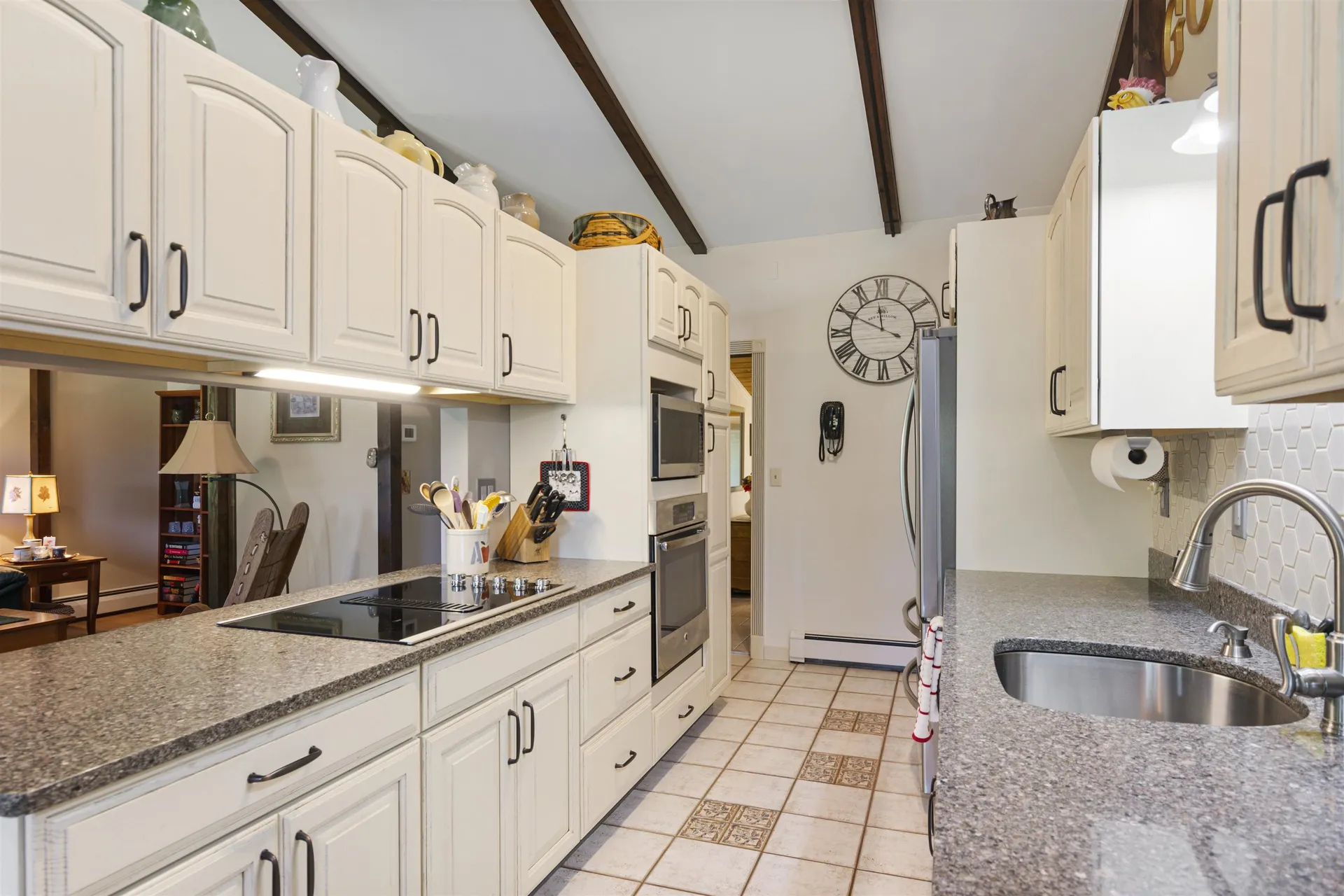 11 Lamore Road Essex VT 05452