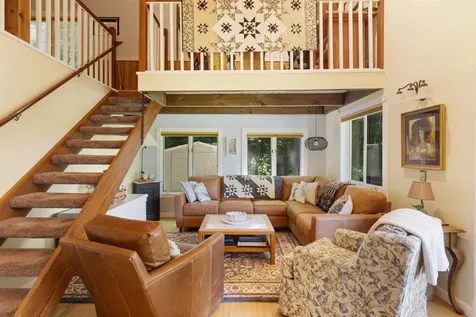 11 Lamore Road Essex VT 05452