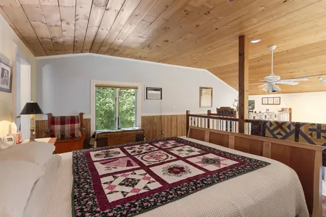 11 Lamore Road Essex VT 05452