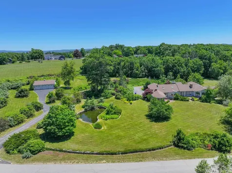 43 Sterling Place Bow NH 03304