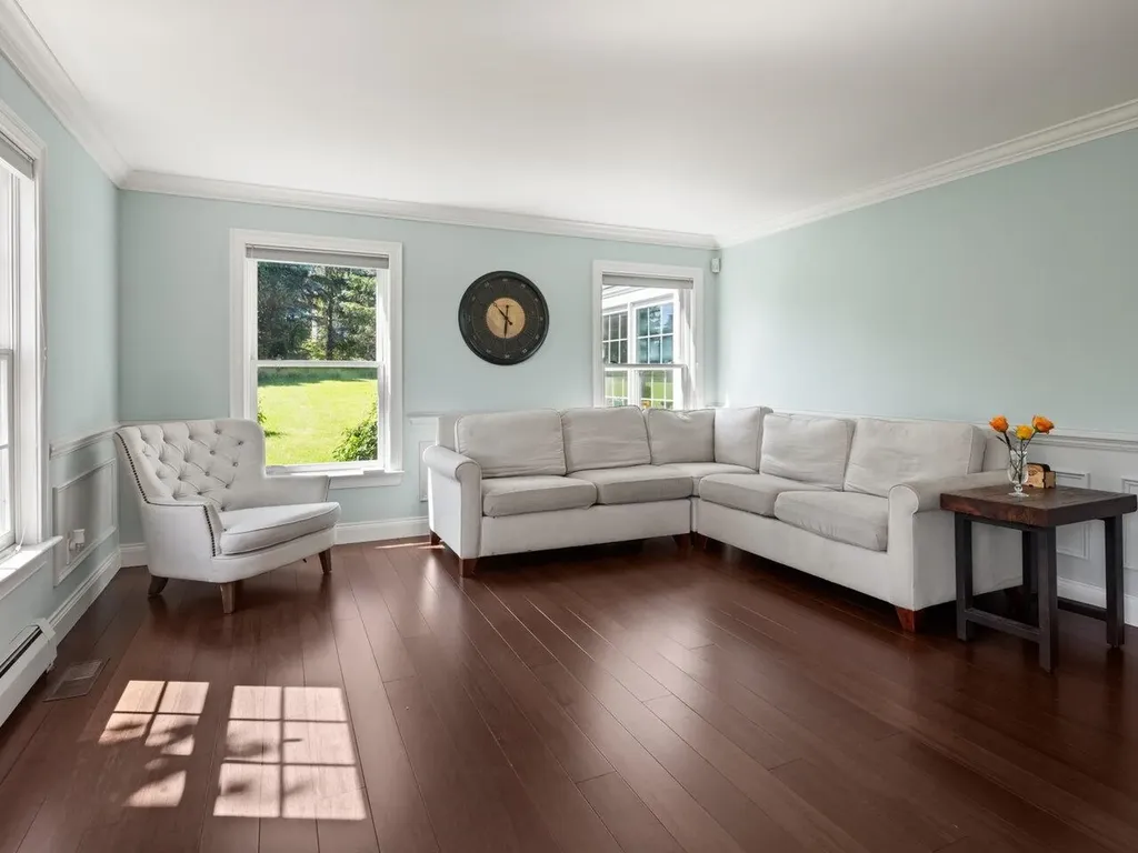 622 Ridgefield Road Shelburne VT 05482-6313
