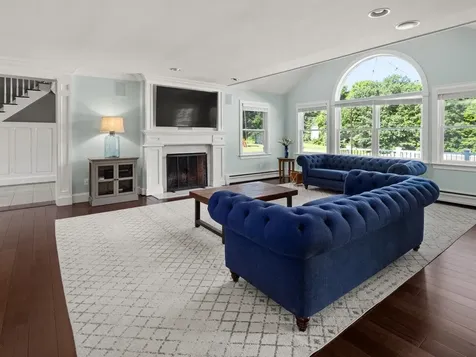 622 Ridgefield Road Shelburne VT 05482-6313