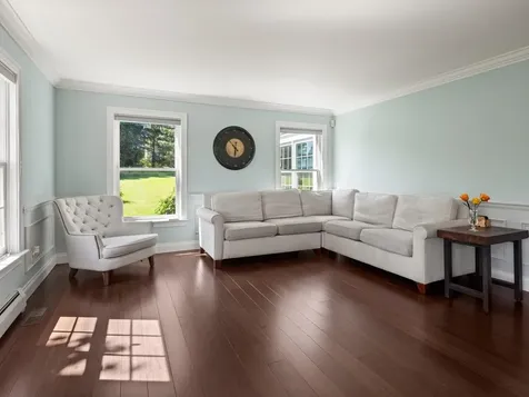 622 Ridgefield Road Shelburne VT 05482-6313