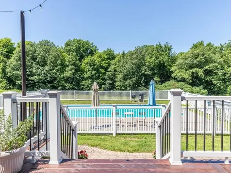 622 Ridgefield Road Shelburne VT 05482-6313