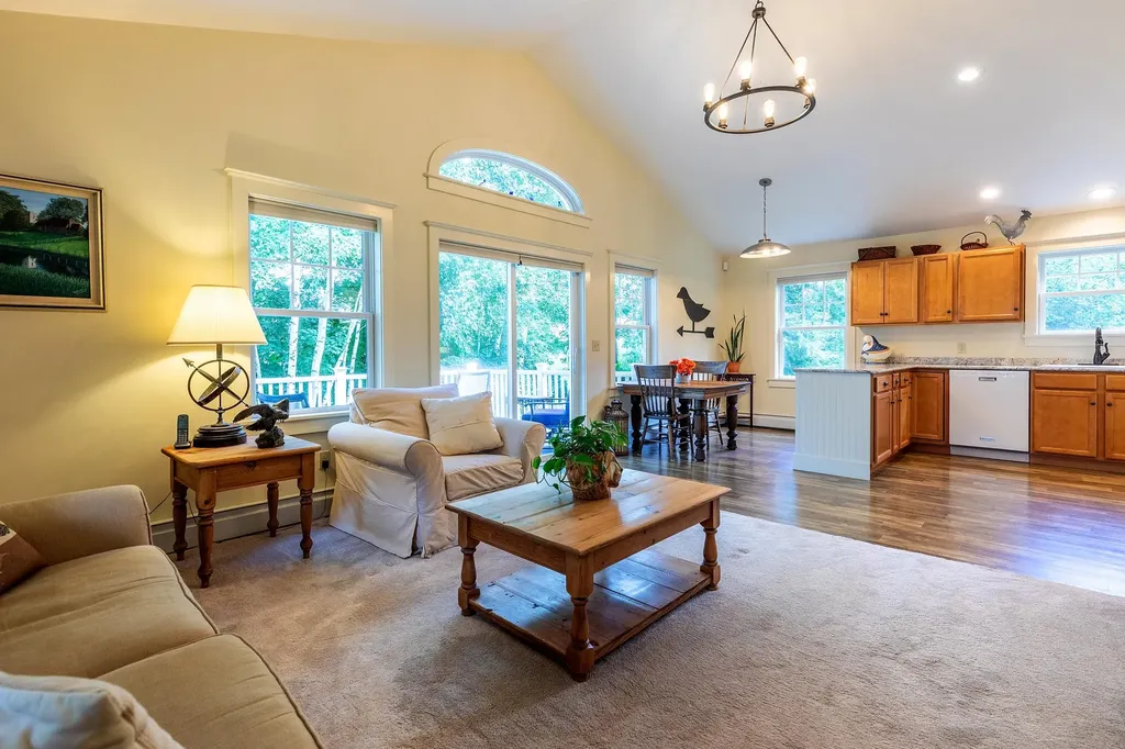 105 Hounds Hill Lane Wallingford VT 05773