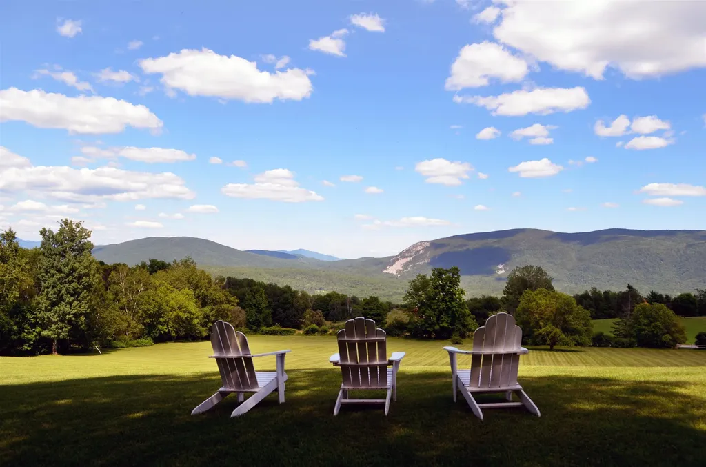 105 Hounds Hill Lane Wallingford VT 05773