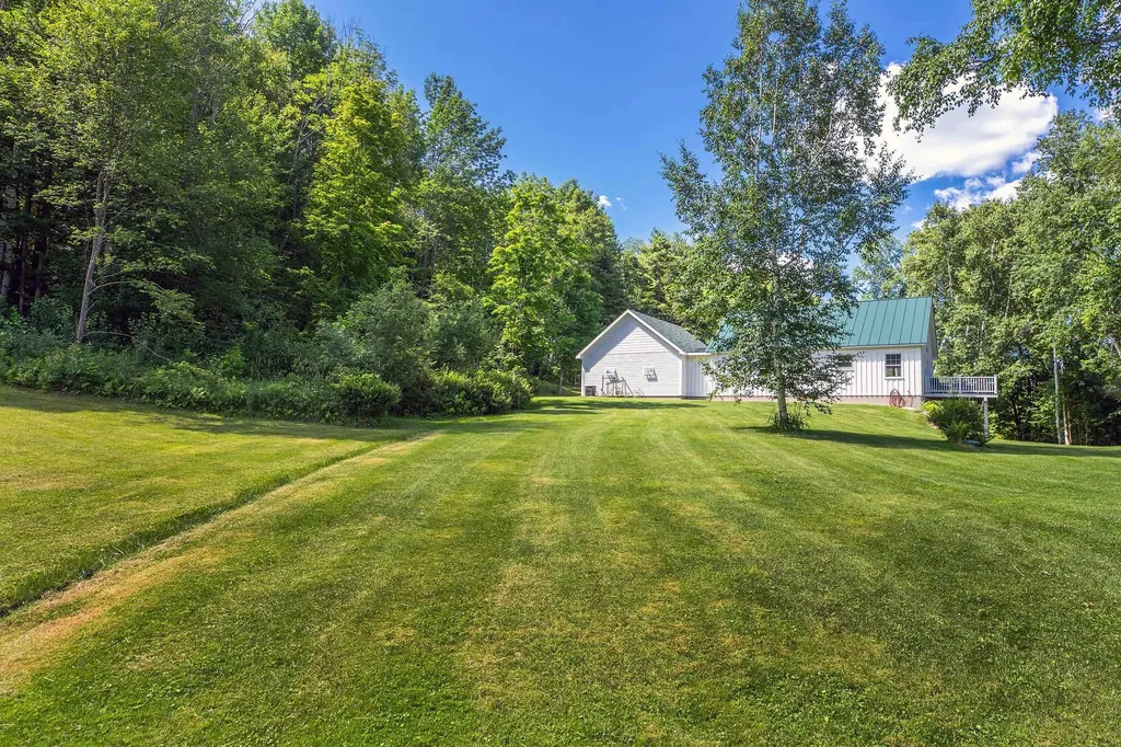 105 Hounds Hill Lane Wallingford VT 05773