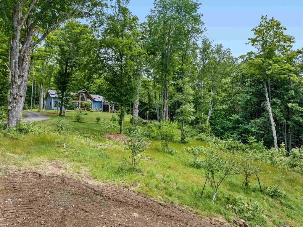 76 Holt Hill Road Chelsea VT 05038