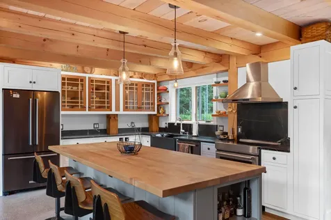 76 Holt Hill Road Chelsea VT 05038