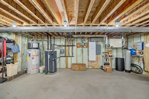 76 Holt Hill Road Chelsea VT 05038