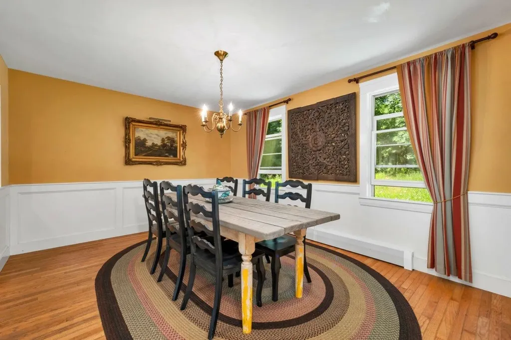 74 Perkins Road Madbury NH 03823