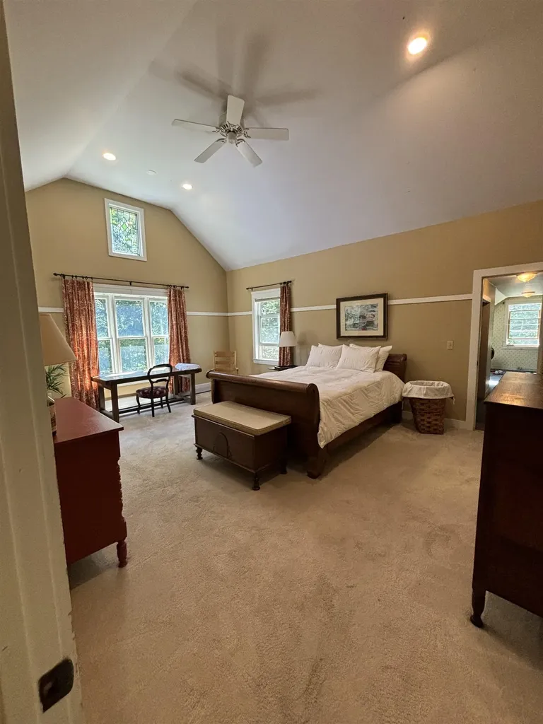 74 Perkins Road Madbury NH 03823