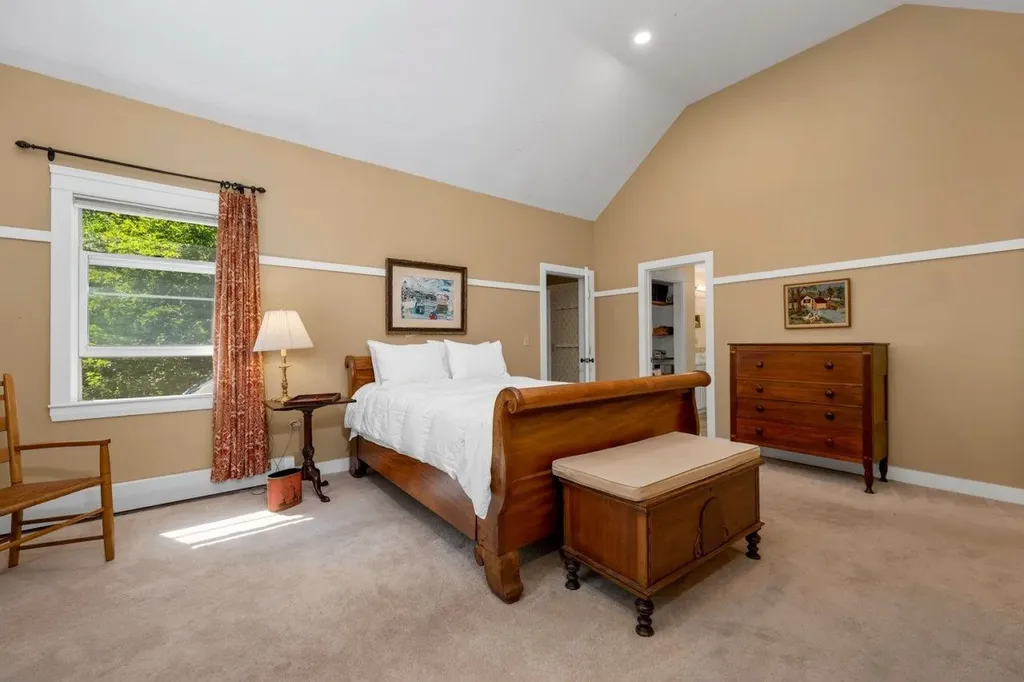 74 Perkins Road Madbury NH 03823