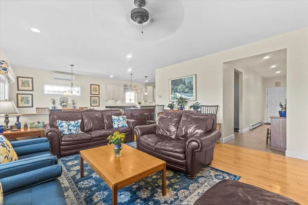 213 Braeburn Street South Burlington VT 05403