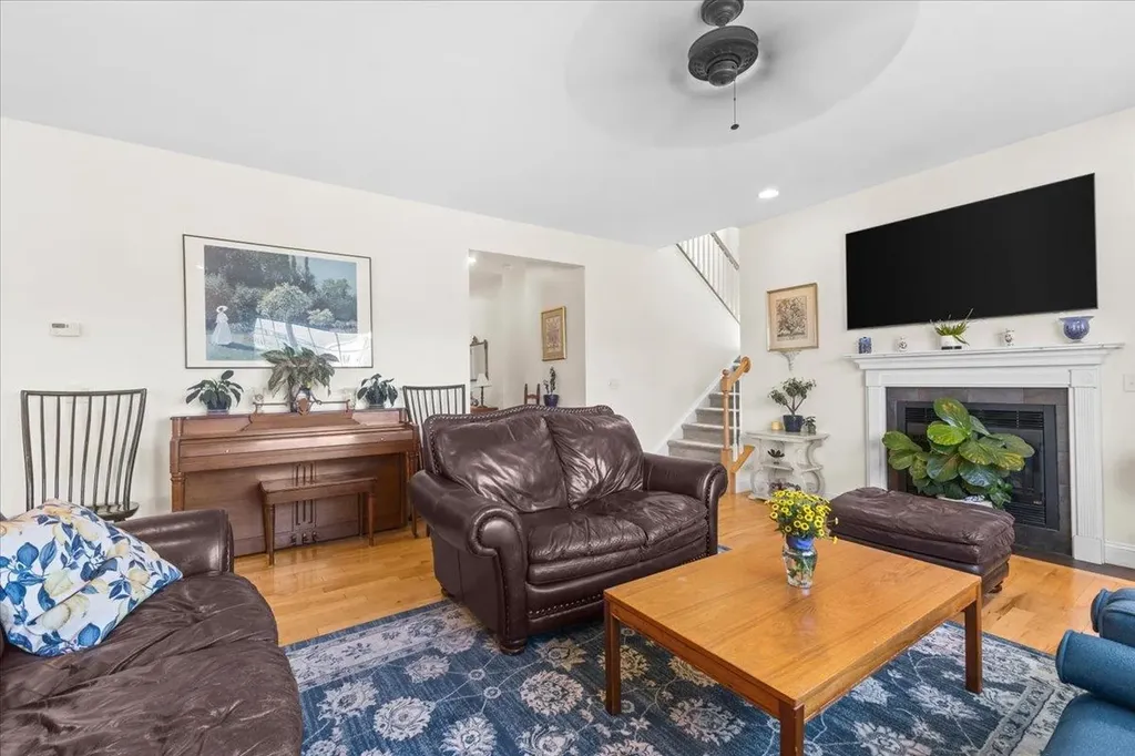 213 Braeburn Street South Burlington VT 05403
