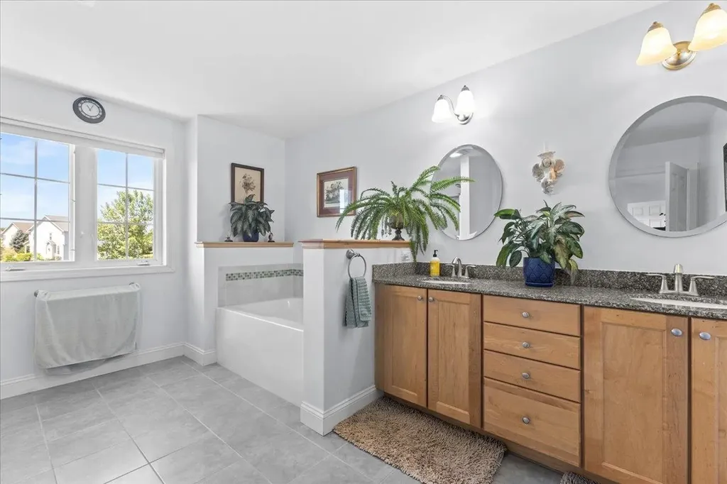 213 Braeburn Street South Burlington VT 05403