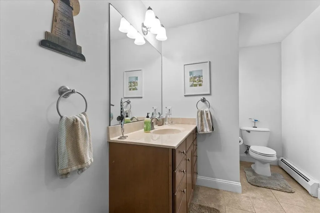213 Braeburn Street South Burlington VT 05403